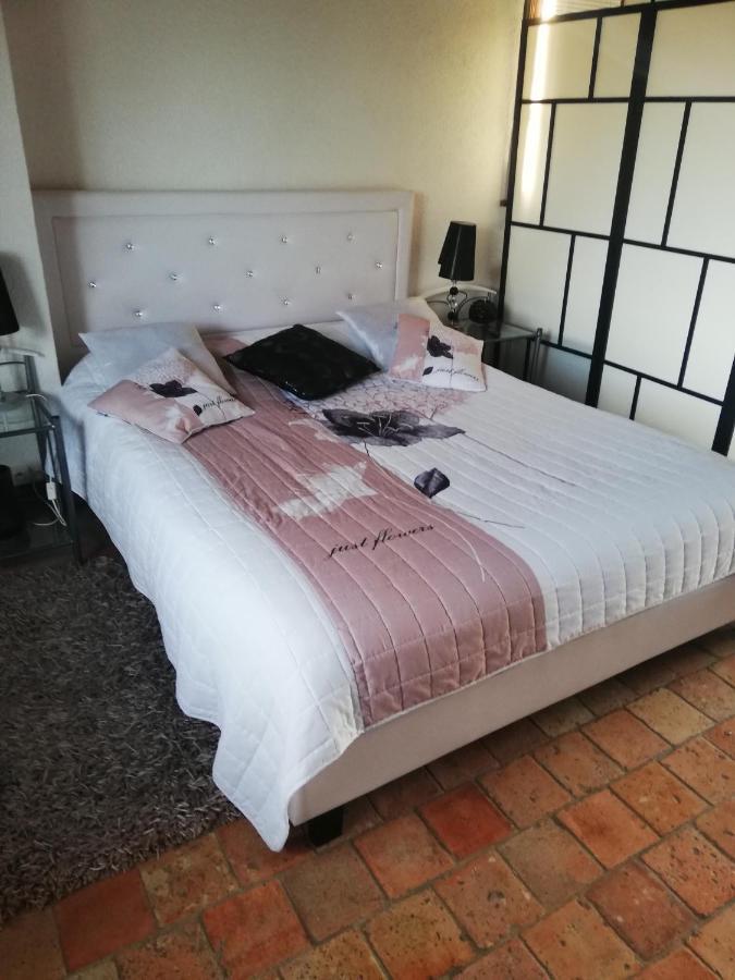 Les Hibiscus Villa Honfleur Buitenkant foto