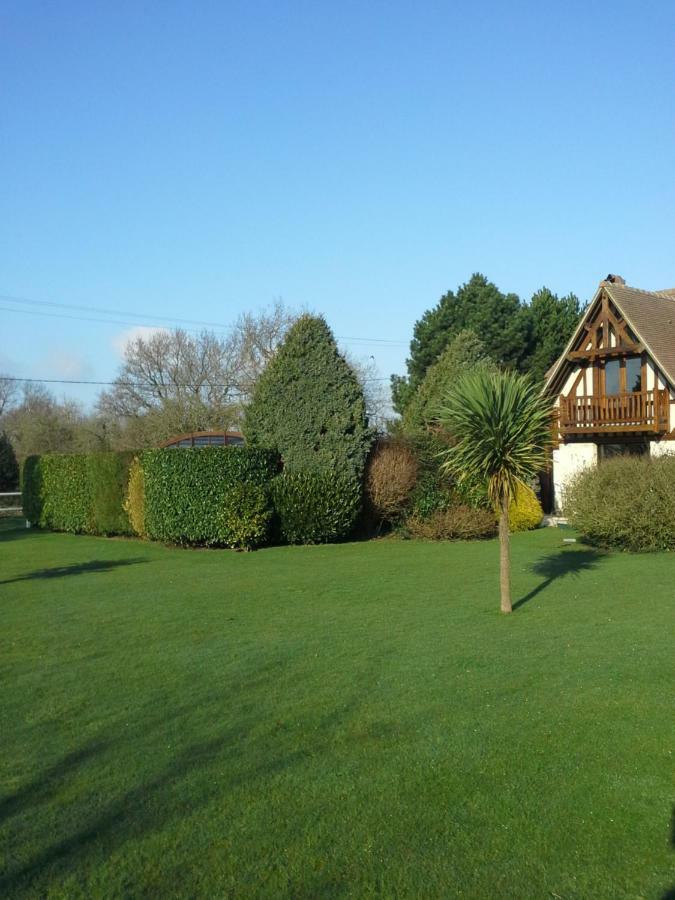 Les Hibiscus Villa Honfleur Buitenkant foto